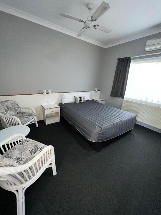Tumbarumba Motel & Elms Restaurant Exterior photo